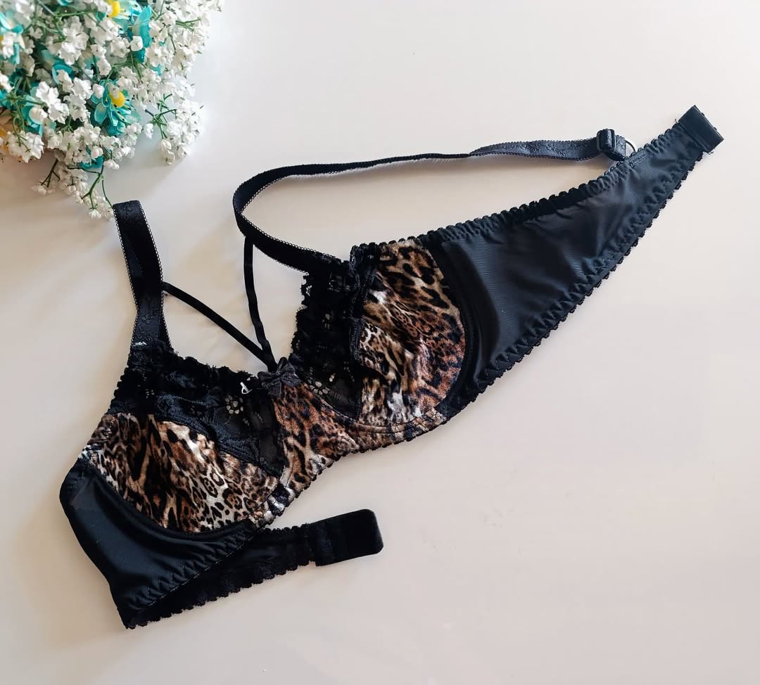 سوتین_مخمل_پلنگی تک کد2141