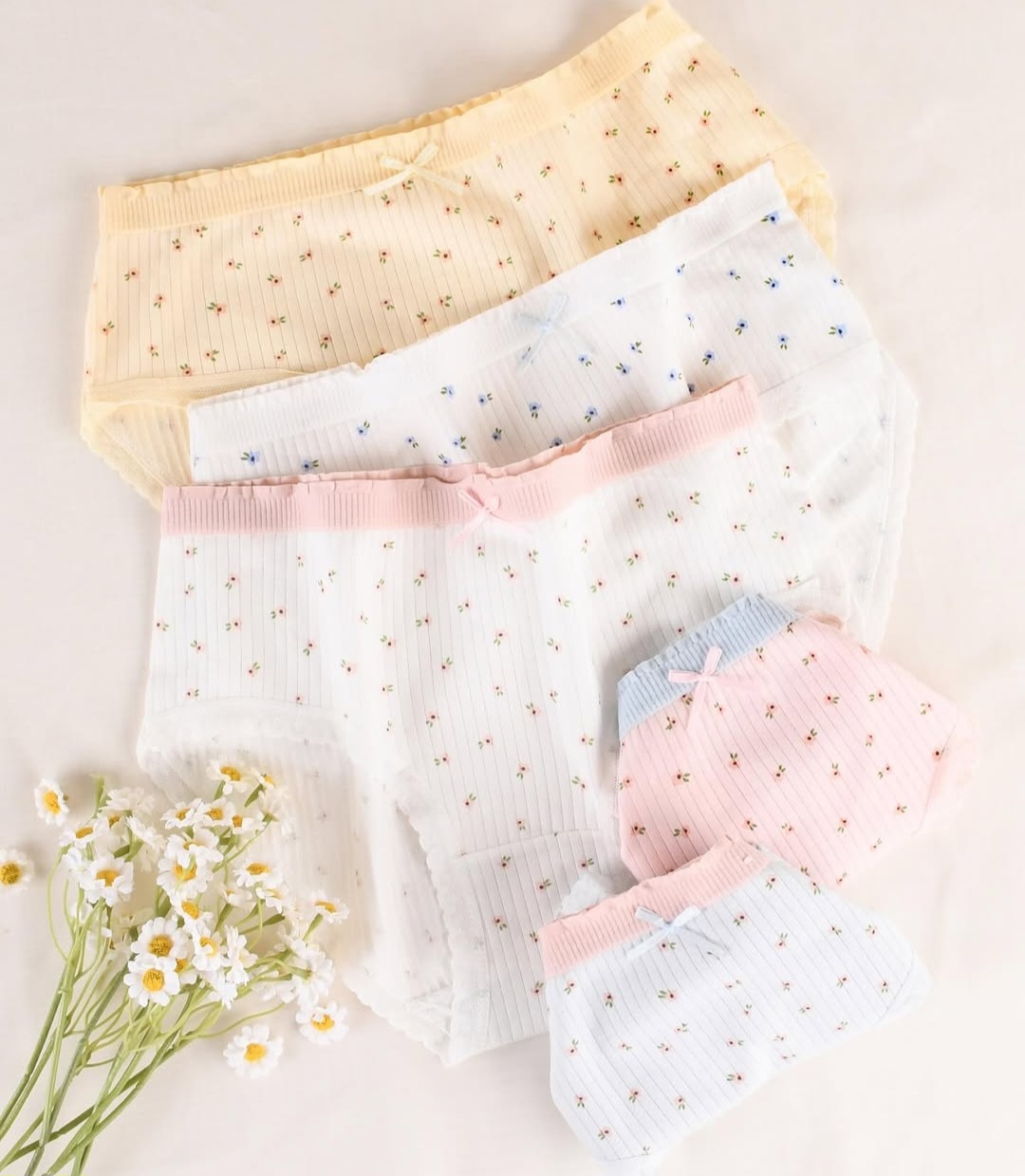 شورت پنبه ای گل دار کد2156